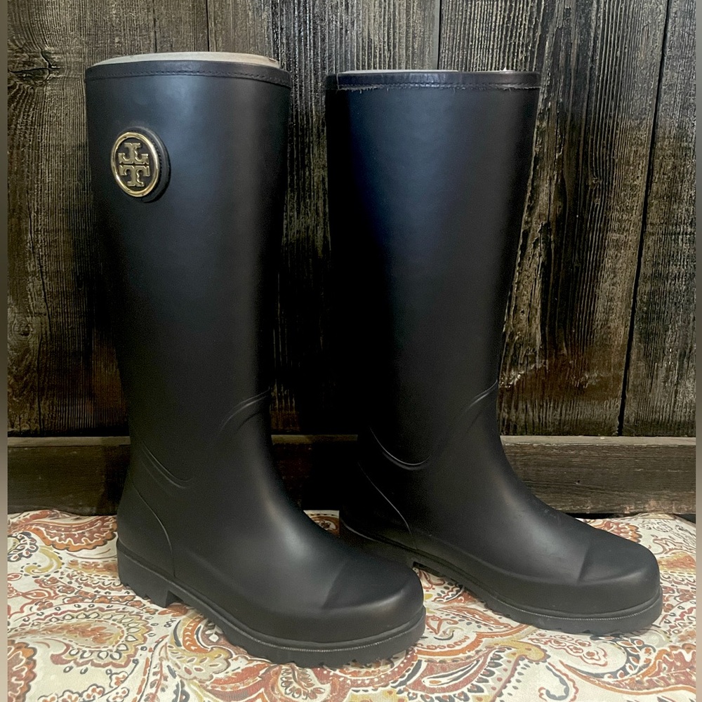 Tory Burch Rain Boots 🍂PRICE IS FIRM🍂